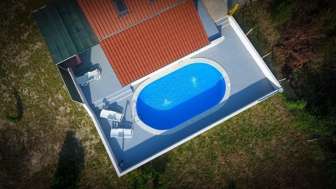 Villa Baras Garden - House With Pool Mirca  Екстер'єр фото
